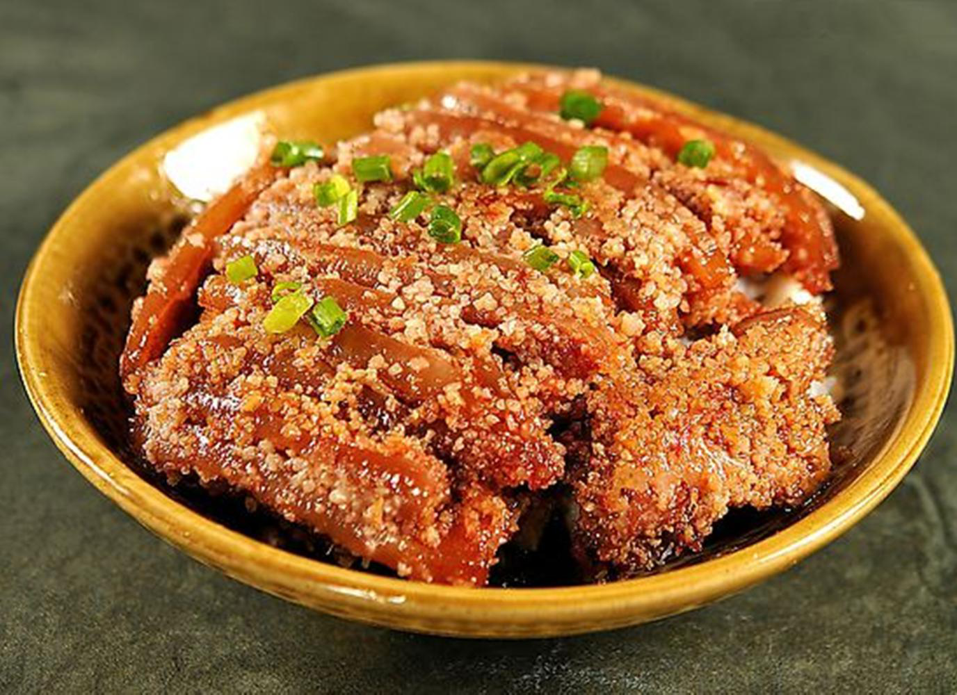 粉蒸肉：一道肉香四溢的美食-美味的中国